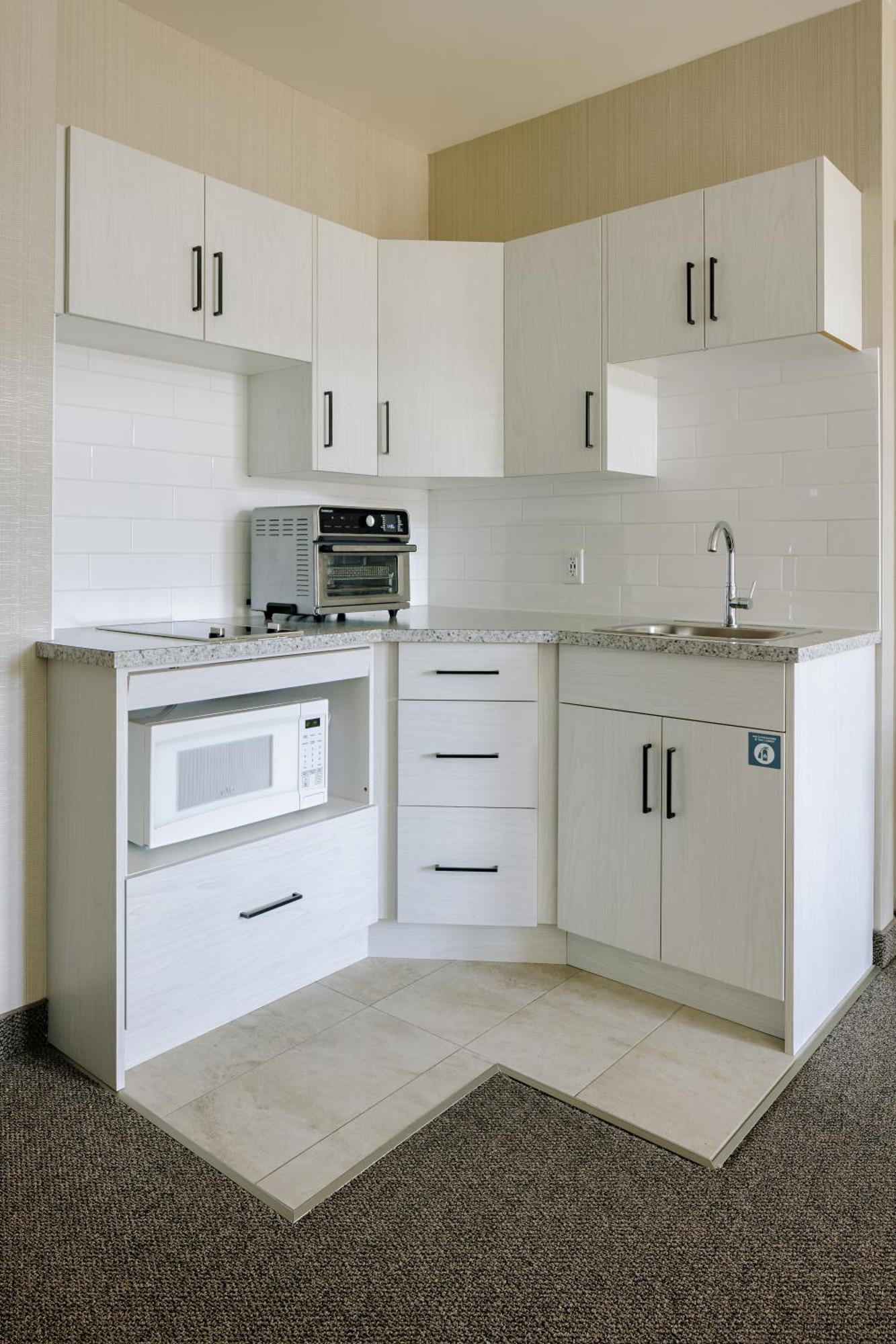 Balcomo, A Ramada By Wyndham 3* Penticton