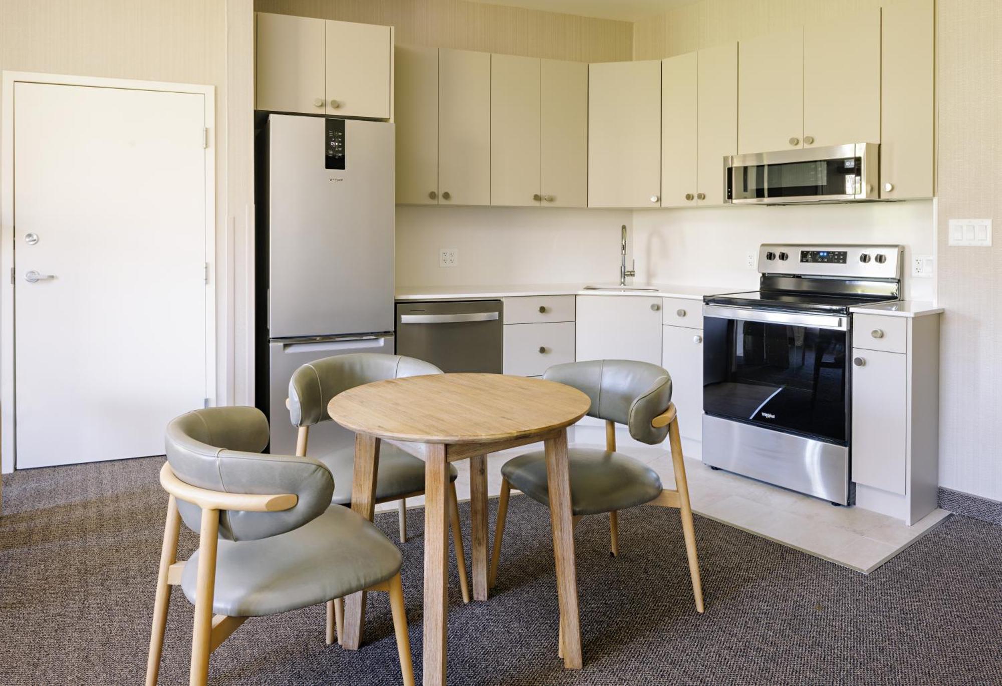 Balcomo, A Ramada By Wyndham 3*