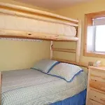 Creekview Court By Apex Accommodations