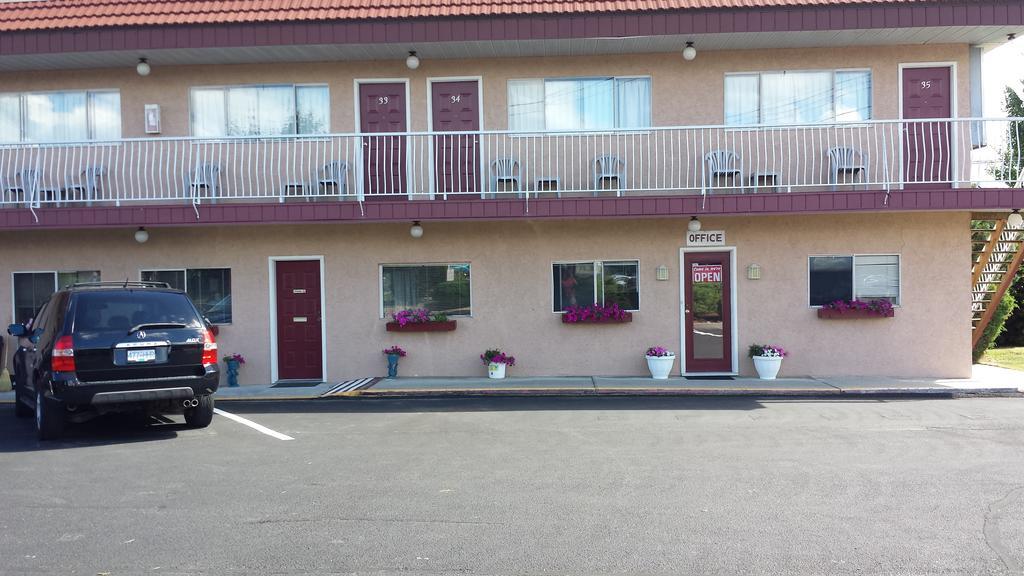 Swiss Sunset Motel
