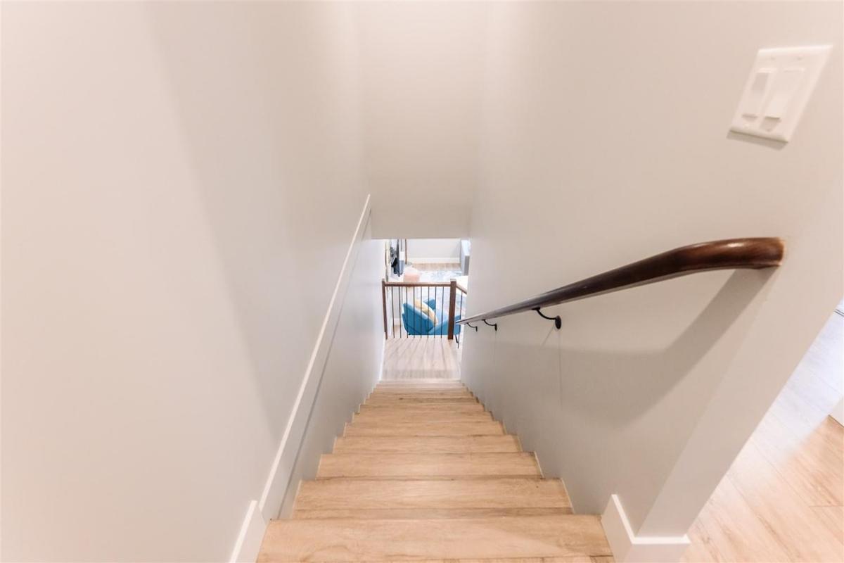 Brand New 3bdr - Close To Beach & Dining