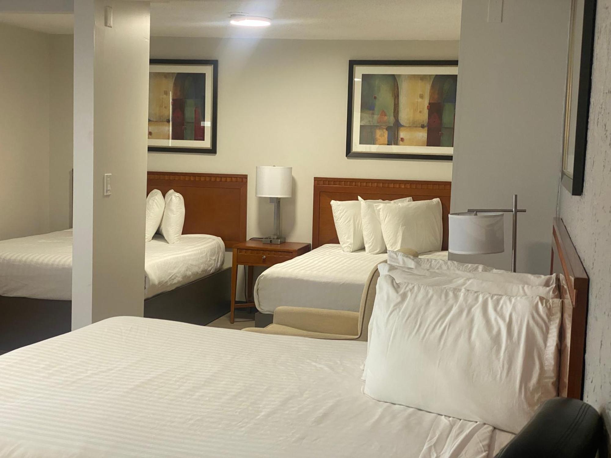Riverside Motel 2*