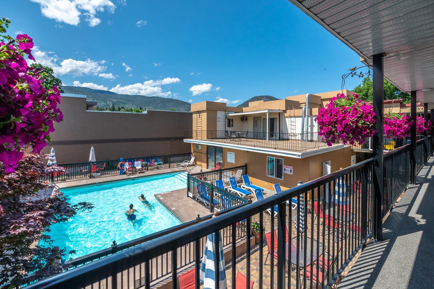 Sahara Courtyard 3* Penticton