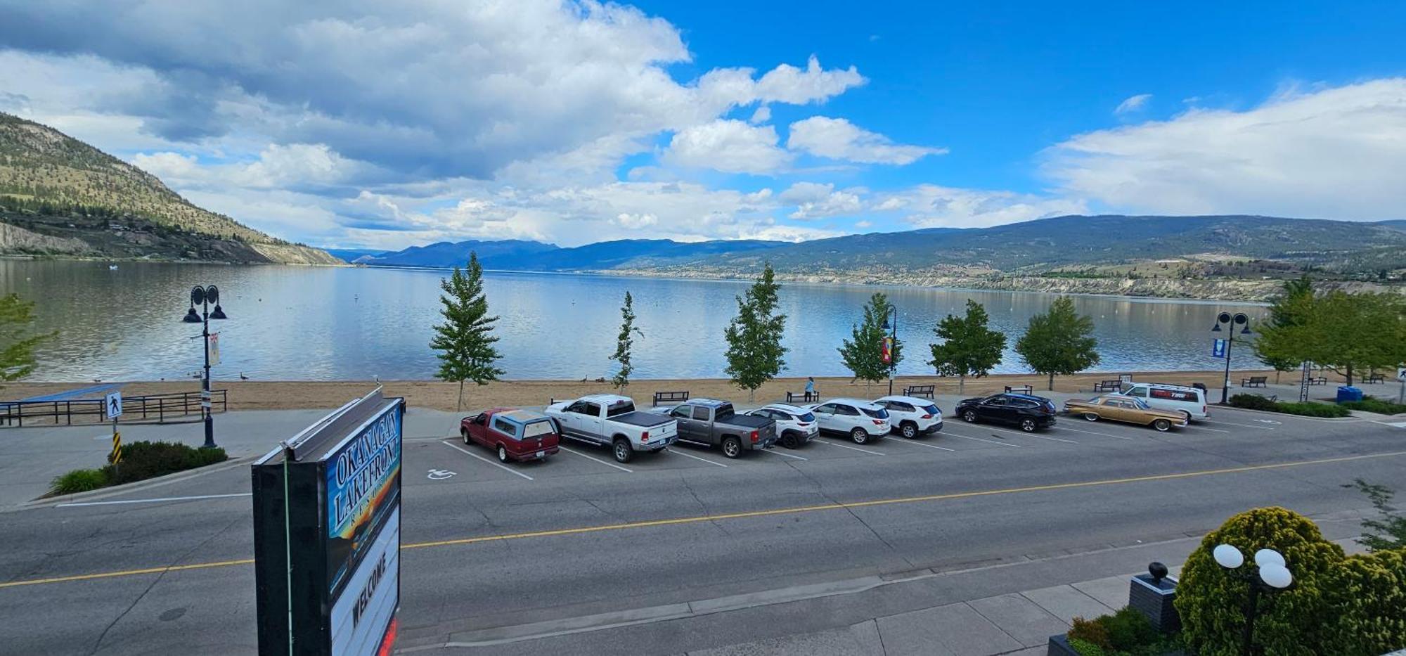 Okanagan Lakefront Motel