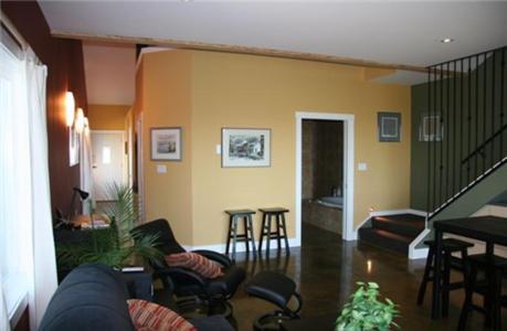 Crooked Tree Bed & Breakfast Guest Suites *
