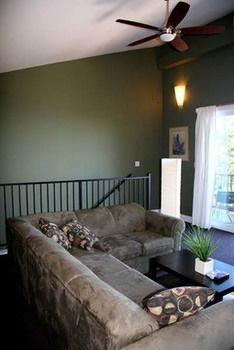 Apartamento Crooked Tree Bed & Breakfast Guest Suites Penticton