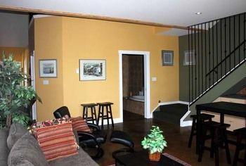 Crooked Tree Bed & Breakfast Guest Suites
