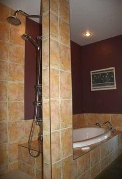 Apartamento Crooked Tree Bed & Breakfast Guest Suites