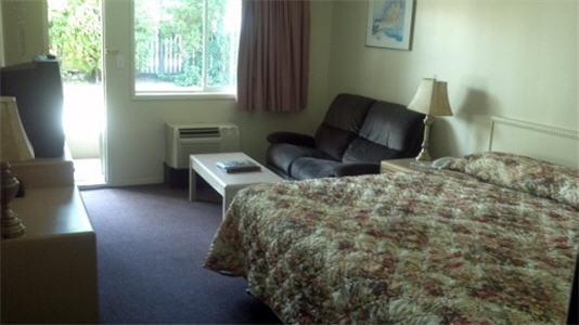 Motel Okanagan Lakefront