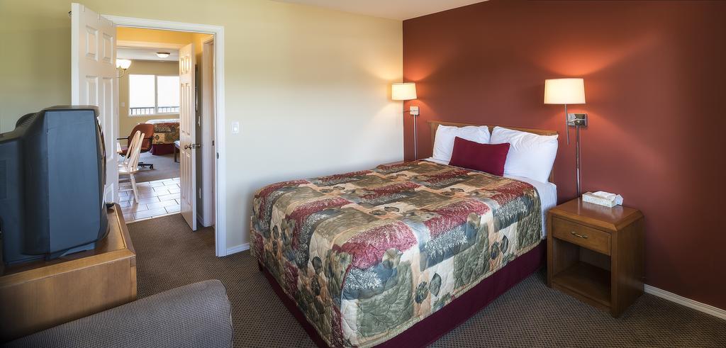Sahara Courtyard 3* Penticton