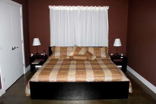Crooked Tree Bed & Breakfast Guest Suites *