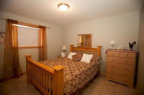Creekview Court By Apex Hotel Penticton
