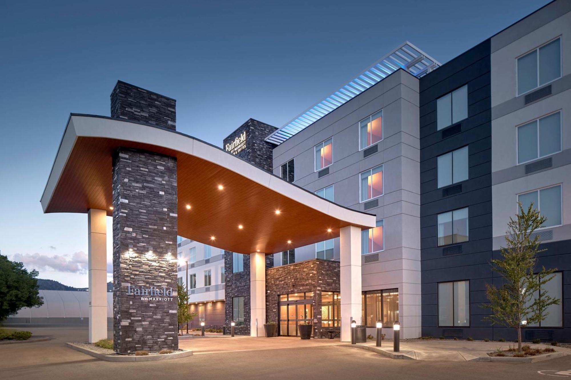 Hotel Fairfield & By Marriott Penticton