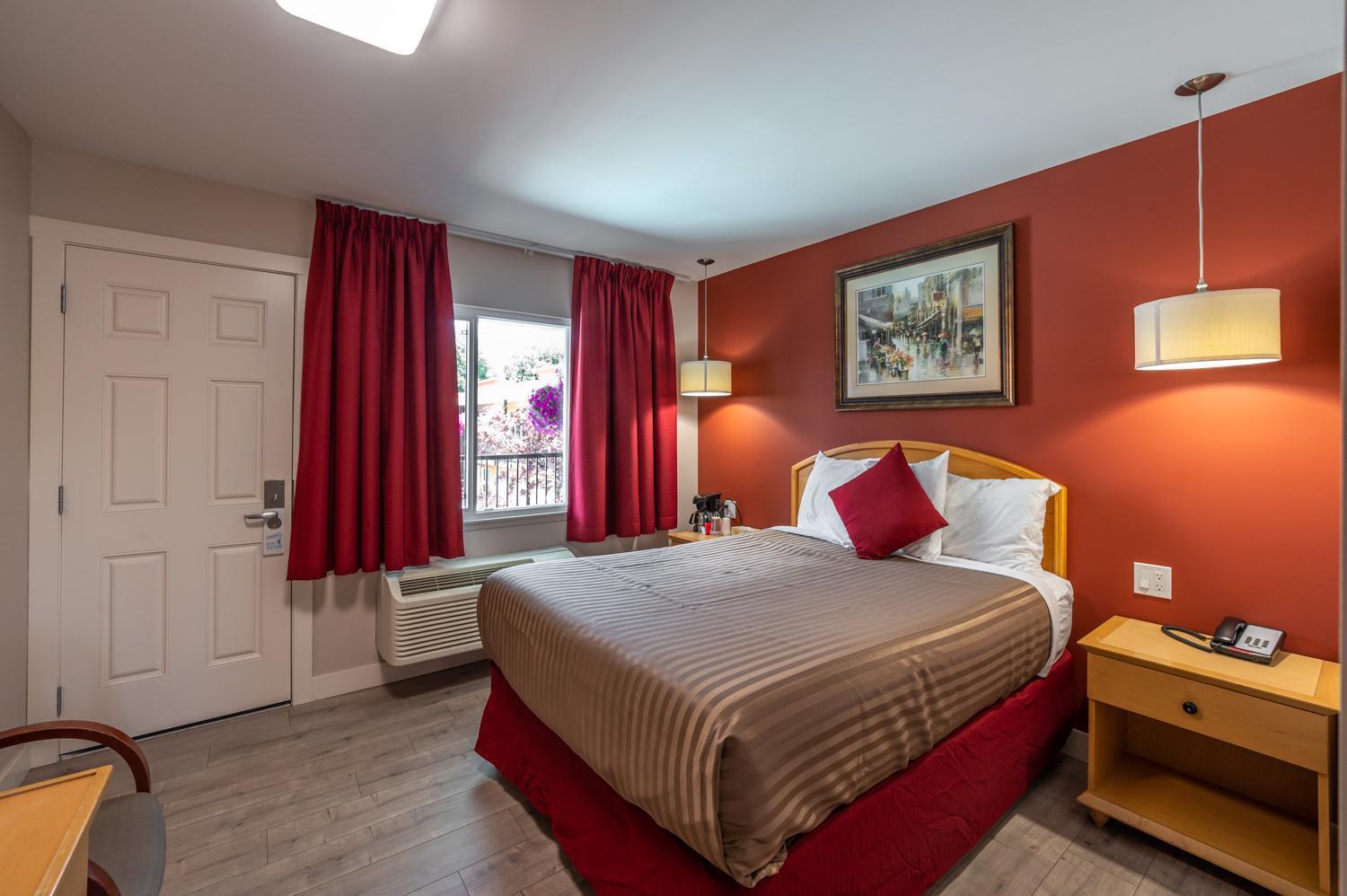 Sahara Courtyard 3* Penticton